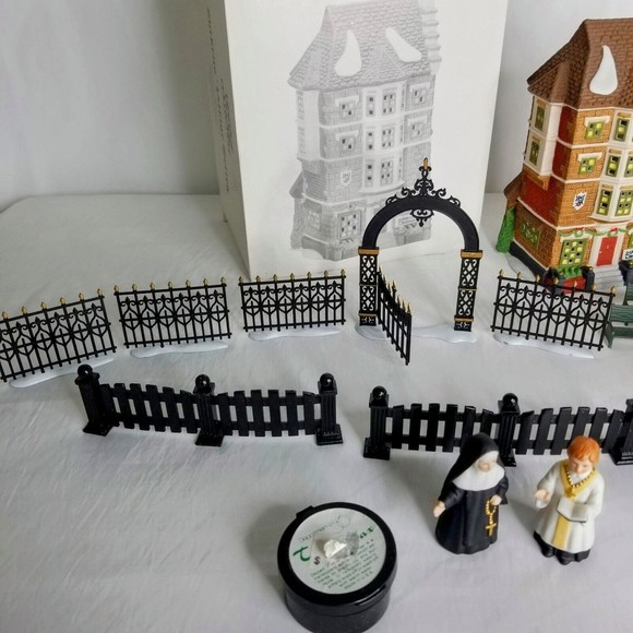 LOT Dept 56 Dickens Nephew Fred's Flat Fence Benches Post Box Chelsea Hat Monger - Picture 2 of 16